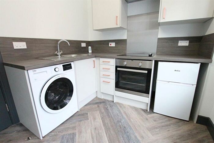 1 Bedroom Flat To Rent In Hazelwood Road, Northampton, Northampton, NN1