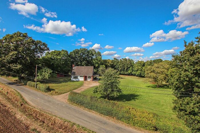 3 Bedroom Detached House For Sale In Grange Green, Tilty, Dunmow, CM6