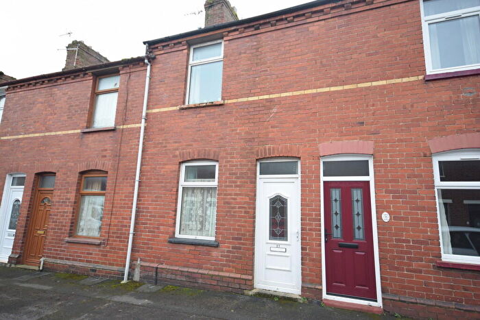 2 Bedroom Terraced House For Sale In Goldsmith Street, LA14