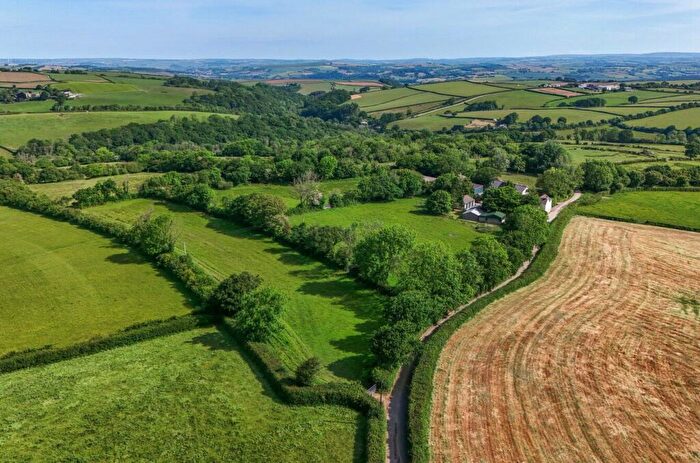 4 Bedroom Detached House For Sale In High Bickington, Umberleigh, Devon, EX37