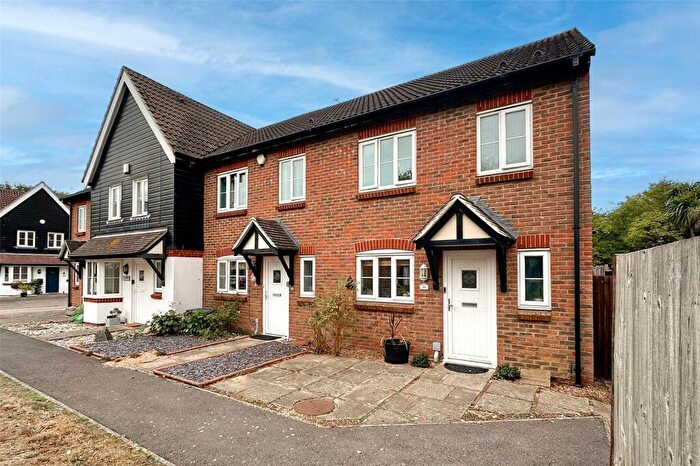 3 Bedroom End Of Terrace House For Sale In The Darlingtons, Rustington, Littlehampton, West Sussex, BN16