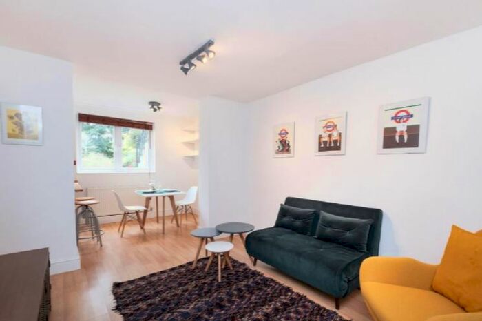 1 Bedroom Flat To Rent In Balcombe Street, Marylebone, London, NW1