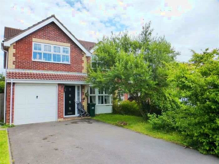 4 Bedroom House To Rent In Windmill View, Brighton, BN1