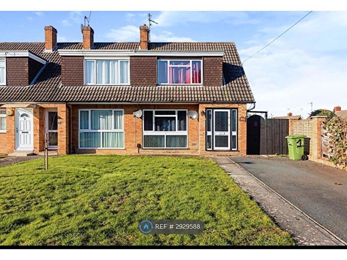 3 Bedroom Semi-Detached House To Rent In Beaumont Road, Cheltenham, GL51