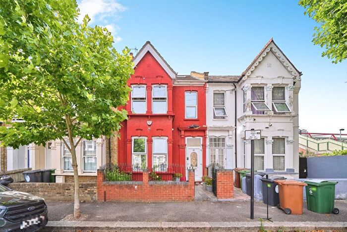 4 Bedroom Terraced House For Sale In Harold Road, London, London, E11