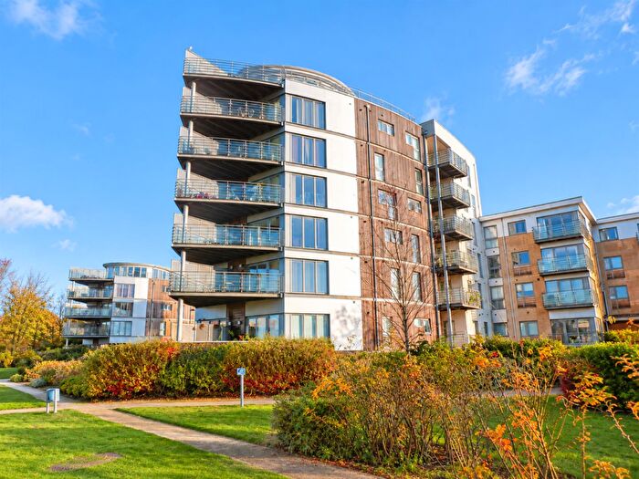 2 Bedroom Flat To Rent In Cornhill Place, Maidstone, ME15