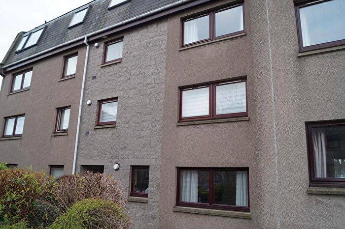 1 Bedroom Apartment To Rent In Urquhart Terrace, Aberdeen, AB24