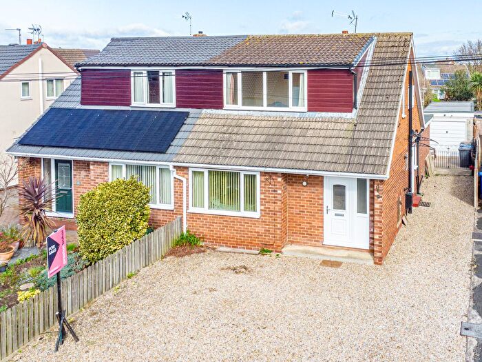 3 Bedroom Semi Detached Bungalow For Sale In Orchard Drive, Hambleton, North Yorkshire, YO8