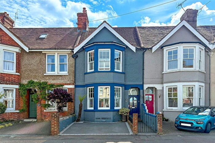 3 Bedroom Terraced House For Sale In North Ham Road, Littlehampton, West Sussex, BN17