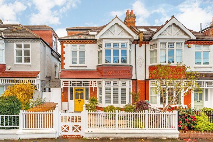 4 Bedroom Property For Sale In St. Albans Avenue, Chiswick, W4