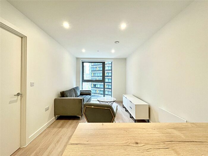 1 Bedroom Flat To Rent In Laurence Place, New Kings Head Yard, Salford, M3
