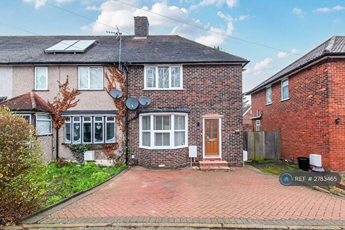 3 Bedroom End Of Terrace House To Rent In Castleton Road, London, SE9