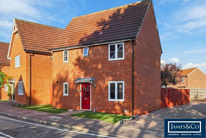 3 Bedroom Detached House For Sale In Elm Road, Dunmow, CM6