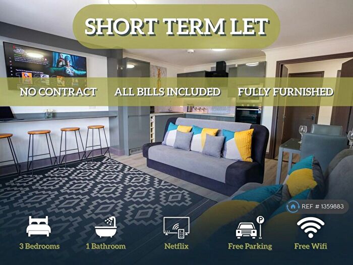 3 Bedroom Penthouse To Rent In Alexandra Gardens, Woking, GU21