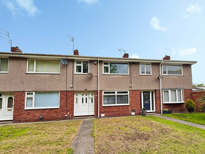 3 Bedroom Town House For Sale In Matfen Close, Blyth, NE24