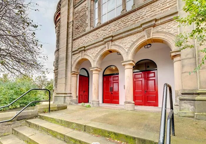 2 Bedroom Flat To Rent In Gladstone Terrace, Gateshead, NE8