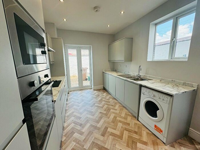 3 Bedroom End Of Terrace House To Rent In Pendlebury Road, Manchester, Greater Manchester, M27