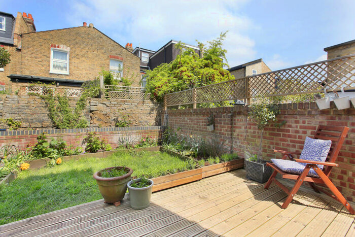 4 Bedroom Terraced House To Rent In Cathles Road, Clapham South, London, SW12