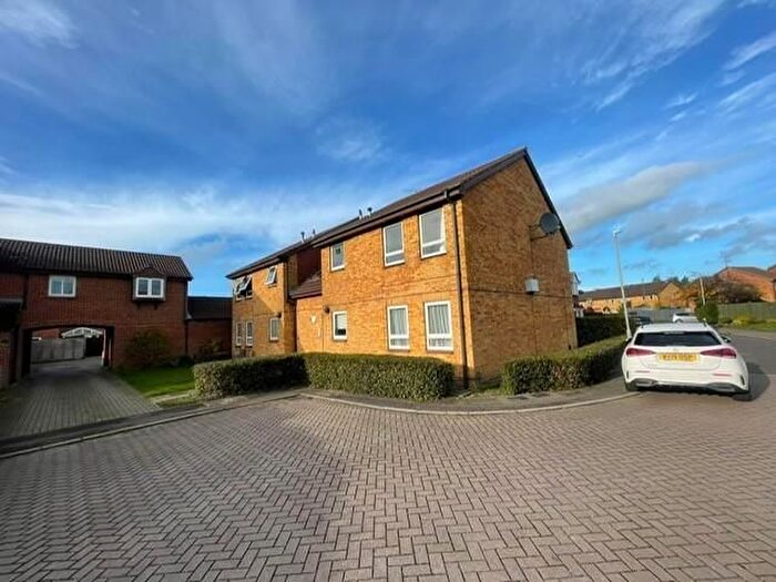 Studio To Rent In Grasslands, Aylesbury, HP20