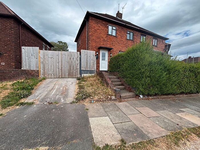 2 Bedroom Semi-Detached House To Rent In Brundall Oval, Stoke-On-Trent, ST2