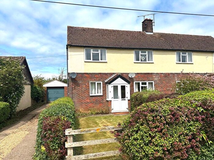 2 Bedroom Semi-Detached House To Rent In Herne Poplar Farm Cottages, Park Road, Toddington, LU5
