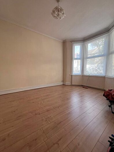 3 Bedroom Terraced House To Rent In Calverton Road, London, E6