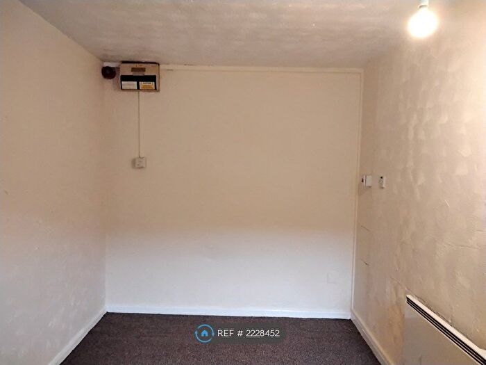 1 Bedroom Flat To Rent In North Street, Bridlington, YO15