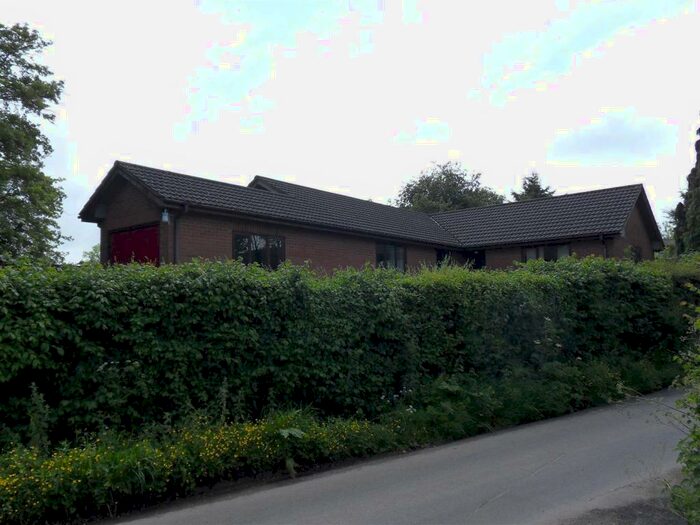 3 Bedroom Detached Bungalow To Rent In Ullingswick, Herefordshire, HR1