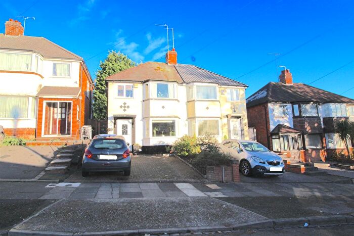 3 Bedroom Semi-Detached House For Sale In Gleneagles Road, Birmingham, B26