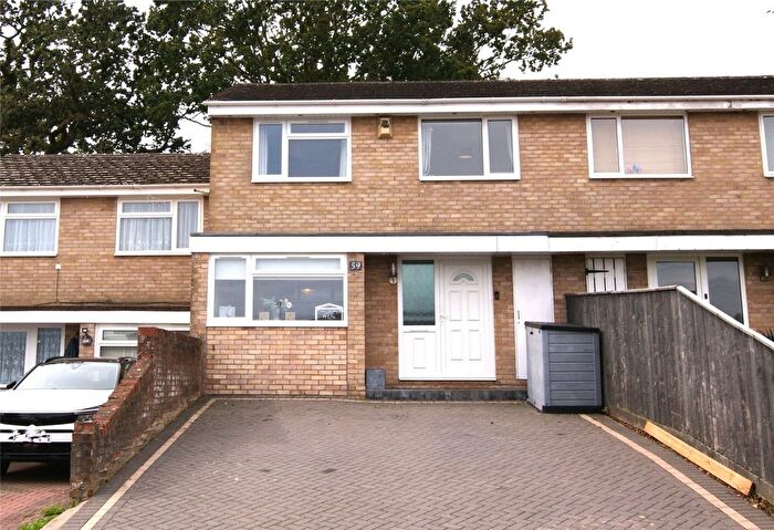 4 Bedroom Semi-Detached House To Rent In Viscount Walk, Bournemouth, Dorset, BH11
