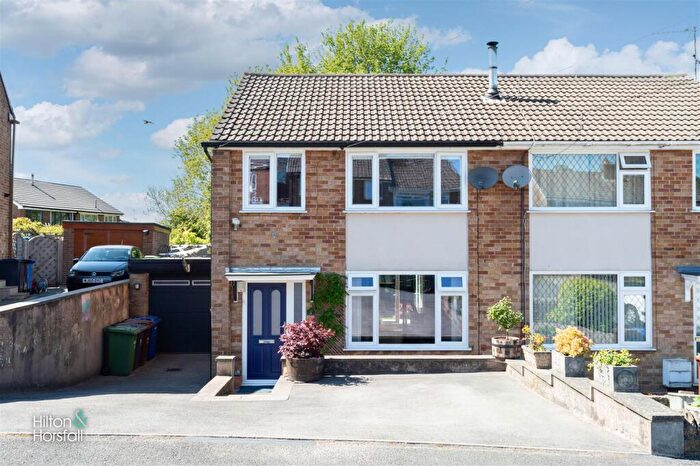 3 Bedroom Semi-Detached House For Sale In Brownroyd, Earby, Barnoldswick, BB18