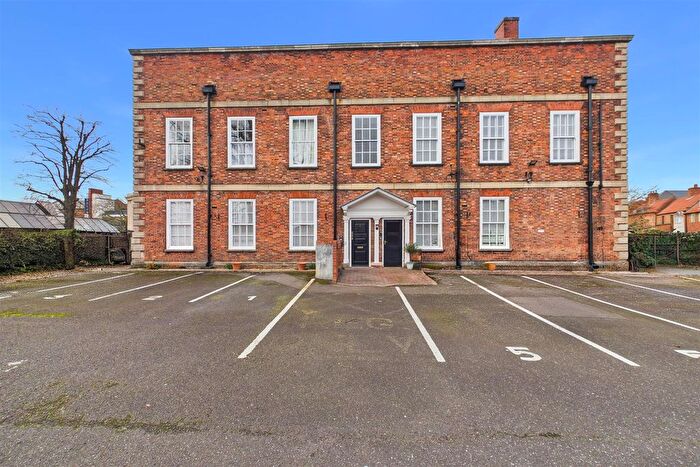 1 Bedroom Flat For Sale In Balderton Gate, Newark, NG24