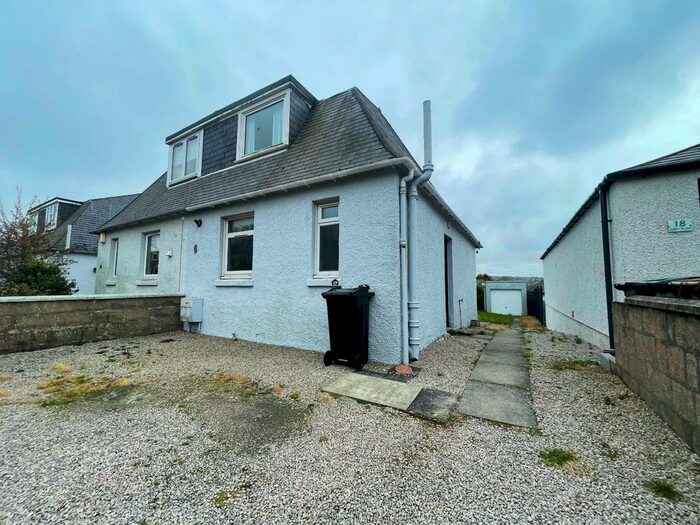 2 Bedroom Detached House To Rent In Gairn Road, Aberdeen, AB10