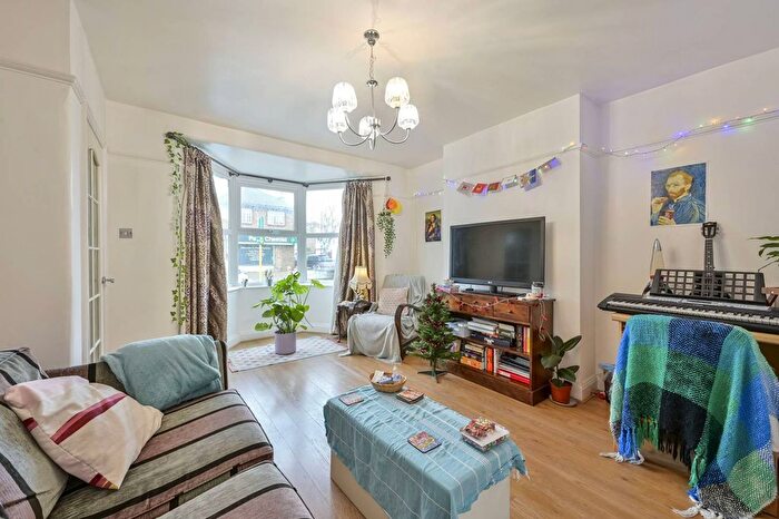 3 Bedroom Terraced House For Sale In Cannon Hill Lane, Wimbledon, London, SW20