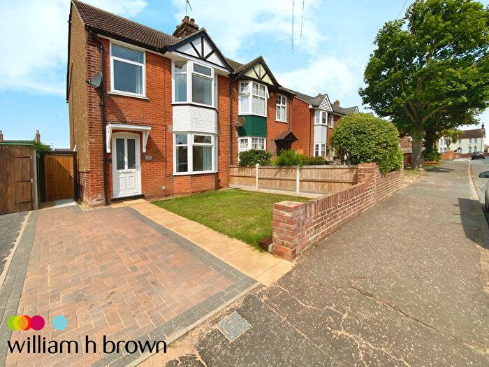 3 Bedroom Semi Detached House To Rent In Kings Road, Harwich, CO12