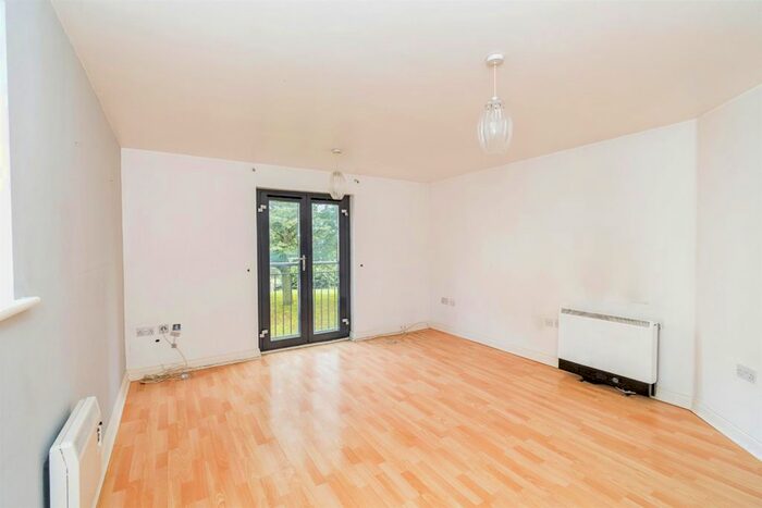 2 Bedroom Flat To Rent In White Star Place, Southampton, SO14