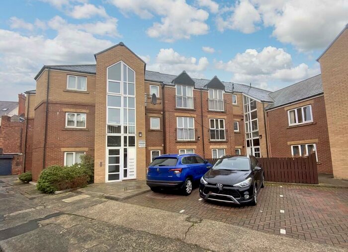 2 Bedroom Apartment To Rent In Victoria Mews, Whitley Bay, NE26