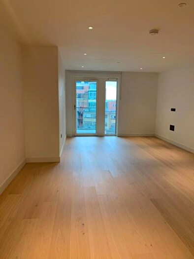 1 Bedroom Flat To Rent In Belvedere Row, White City Living, London, W12