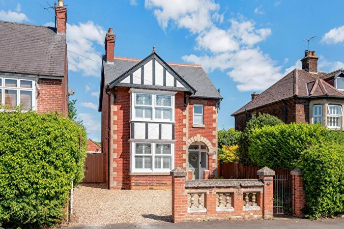 3 Bedroom Detached House For Sale In Station Road, Oakham, LE15