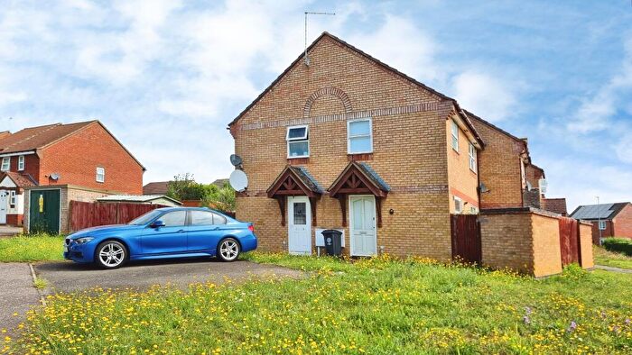 1 Bedroom Semi-Detached House To Rent In Lucas Close, Irthlingborough, NN9