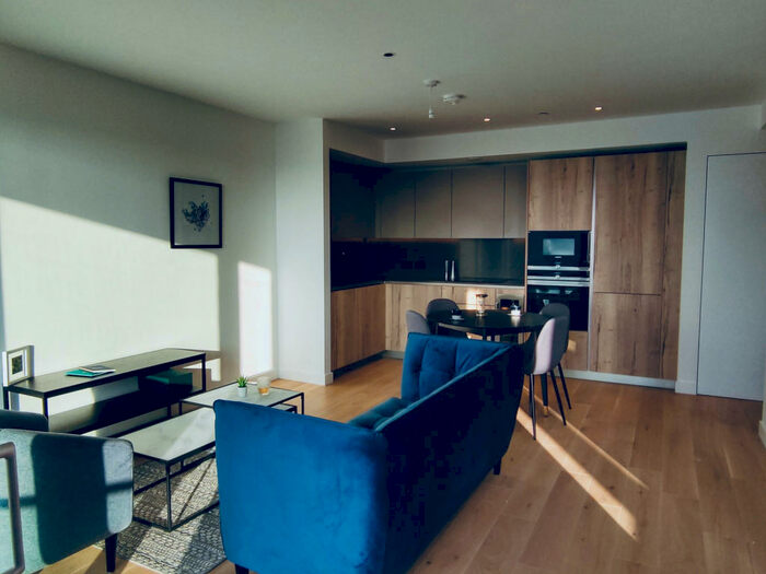 1 Bedroom Flat To Rent In The Makers, London, N1