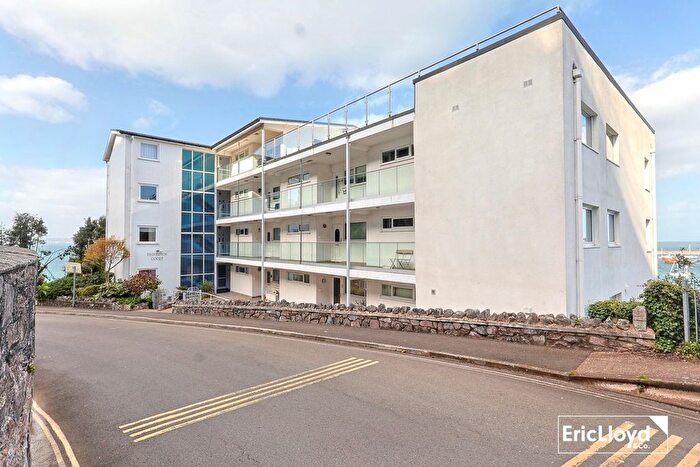 2 Bedroom Flat For Sale In Blackball Lane, Brixham, TQ5