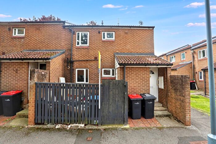 1 Bedroom Flat For Sale In Moss Gardens, Hemlington, Middlesbrough, TS8