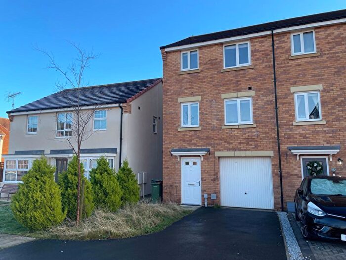 4 Bedroom Town House To Rent In Colt Crag Mews, Blyth, NE24