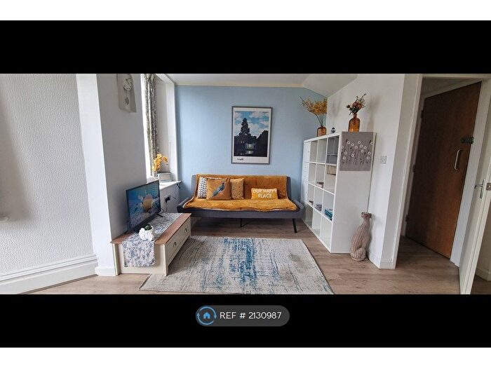 1 Bedroom Flat To Rent In Pendarves Road, Penzance, TR18