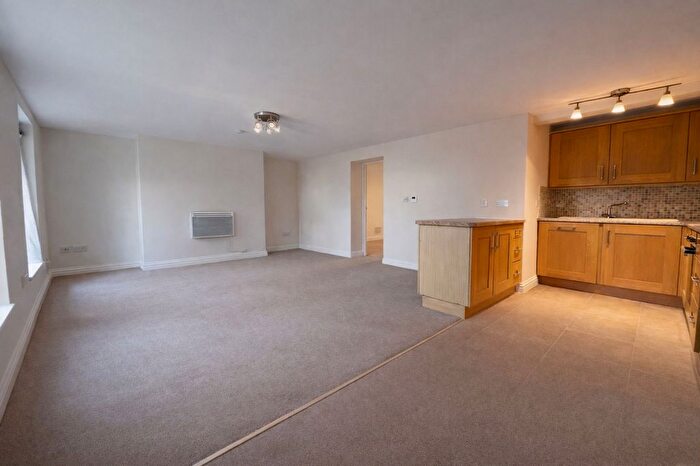 1 Bedroom Flat To Rent In Ashley Hill, Bristol, BS6