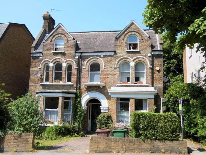 1 Bedroom Flat To Rent In Cedar Road, Sutton, SM2
