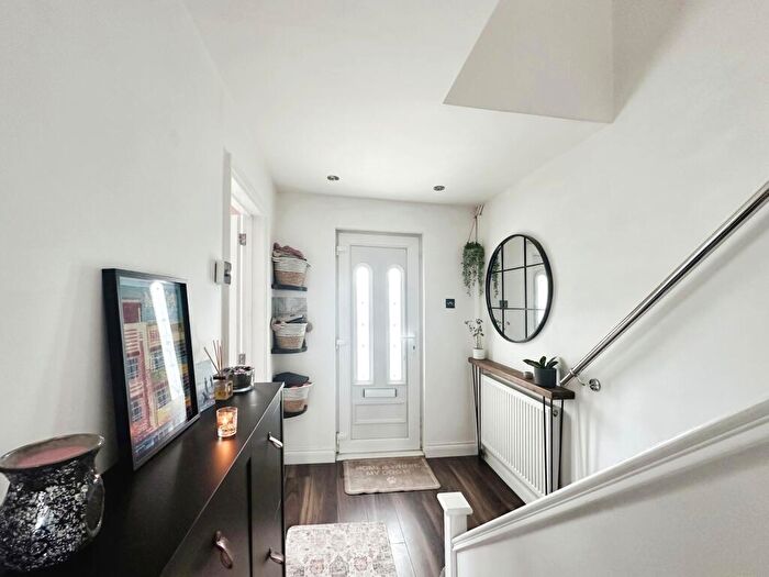 2 Bedroom Semi-Detached House For Sale In Winterslow Drive, Havant, PO9