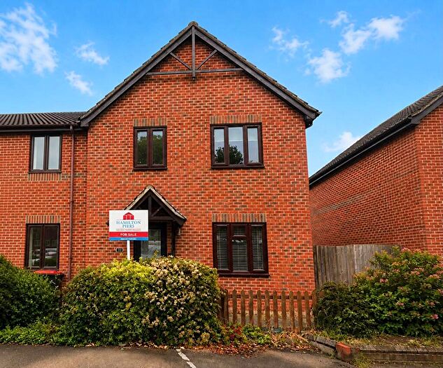 3 Bedroom End Of Terrace House For Sale In Longleaf Drive, Braintree, CM7