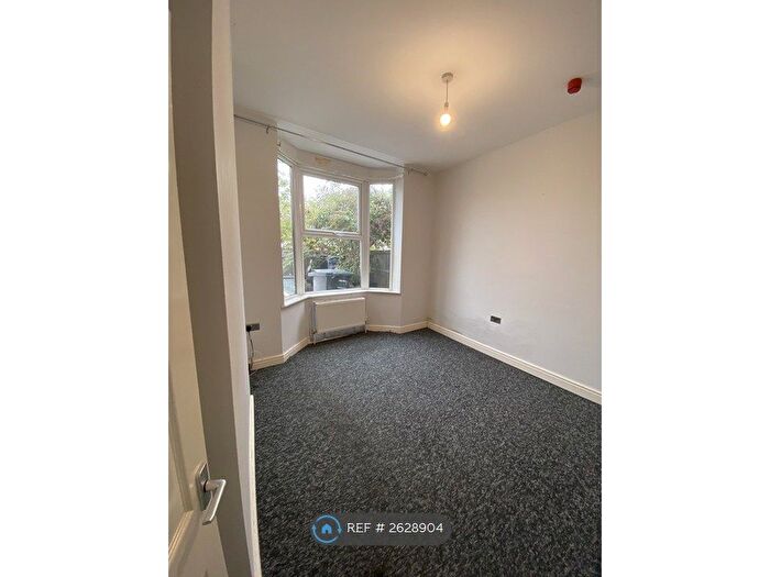 1 Bedroom Flat To Rent In St. Marys Crescent, Doncaster, DN1